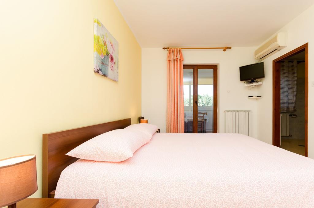 Apartments Elda Rovinj Buitenkant foto
